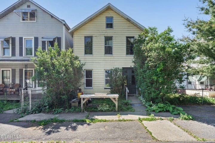 865 4th Avenue, Troy, NY, photo 1