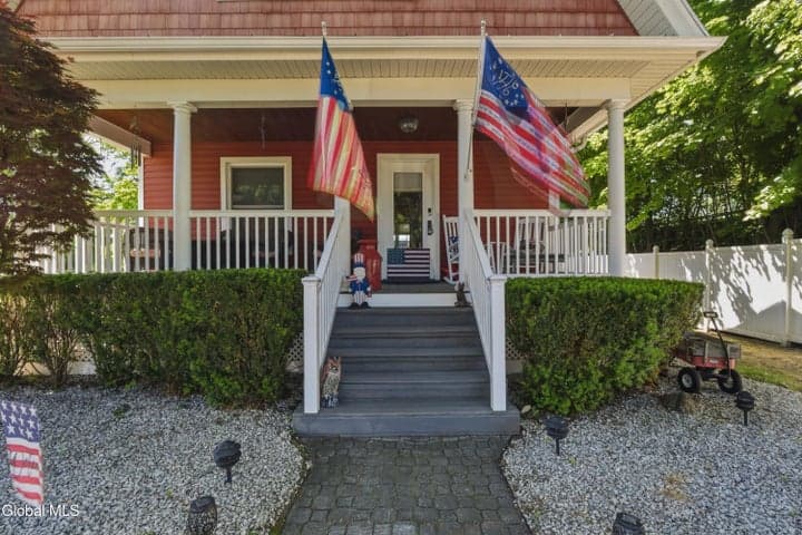 74 N Hudson Street, Schaghticoke, NY, photo 4