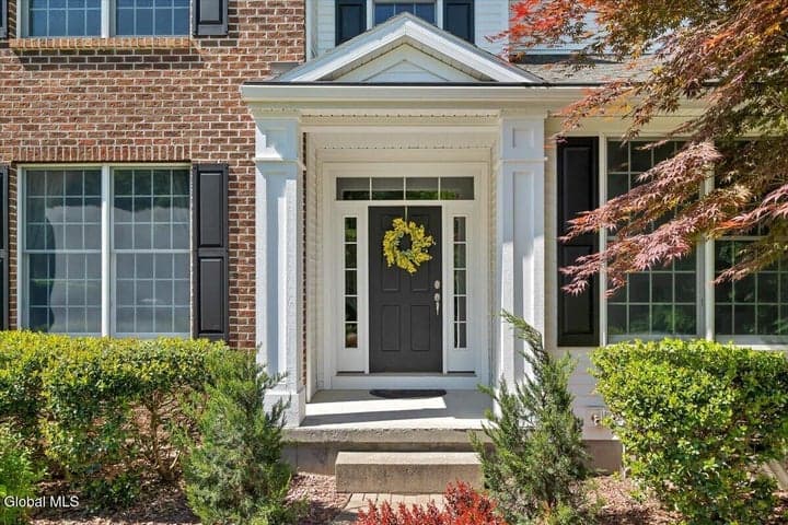 640 Grooms Road, Clifton Park, NY, photo 4