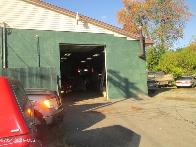 180 W Fulton Street, Gloversville, NY, photo 5