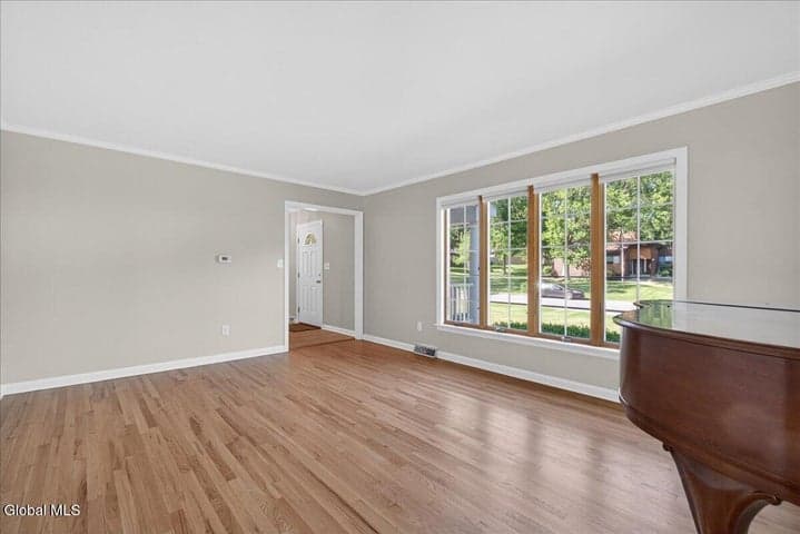 3 Fenway Drive, Colonie, NY, photo 4