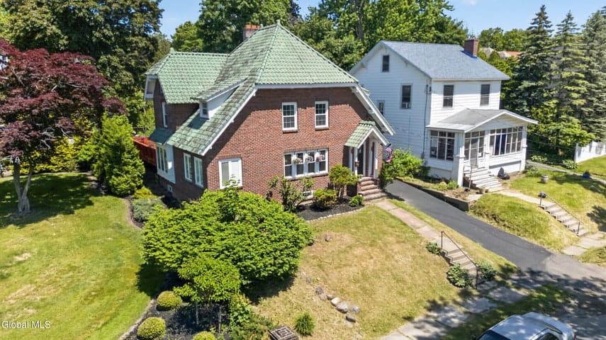 37 Grant Avenue, Amsterdam, NY, photo 3