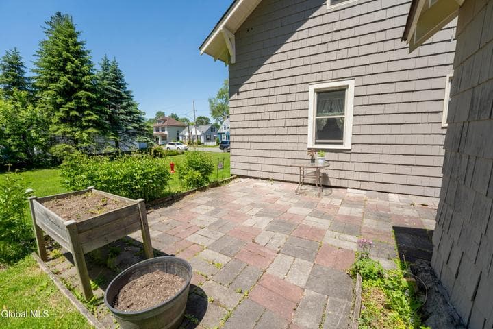 42 Franklin Street, Gloversville, NY, photo 5