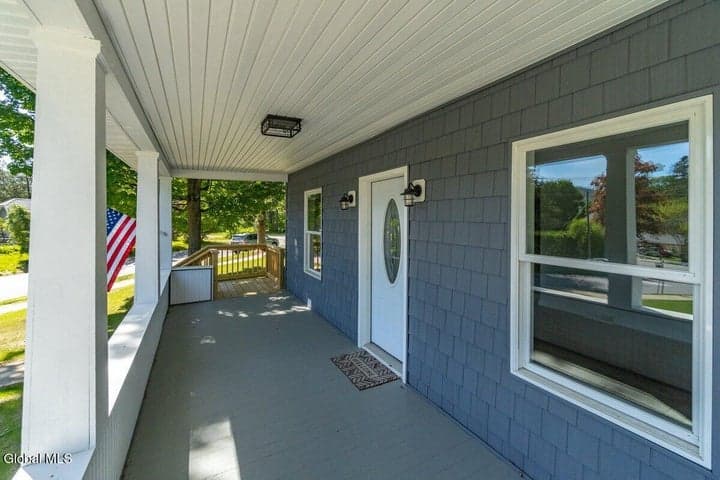 75 McGillis Avenue, Lake George, NY, photo 4