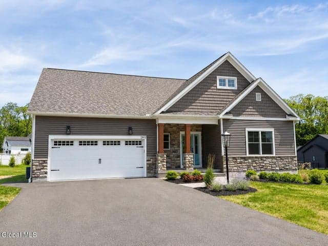 2802 Phillips Road, East Greenbush, NY