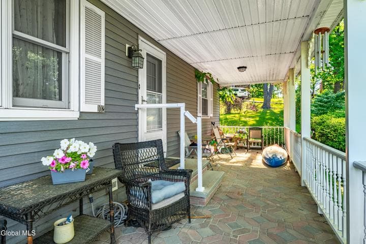 102 Marl Circle, Ravena, NY, photo 5