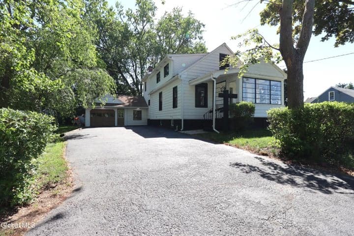 1928 Greenpoint Avenue, Rotterdam, NY, photo 1