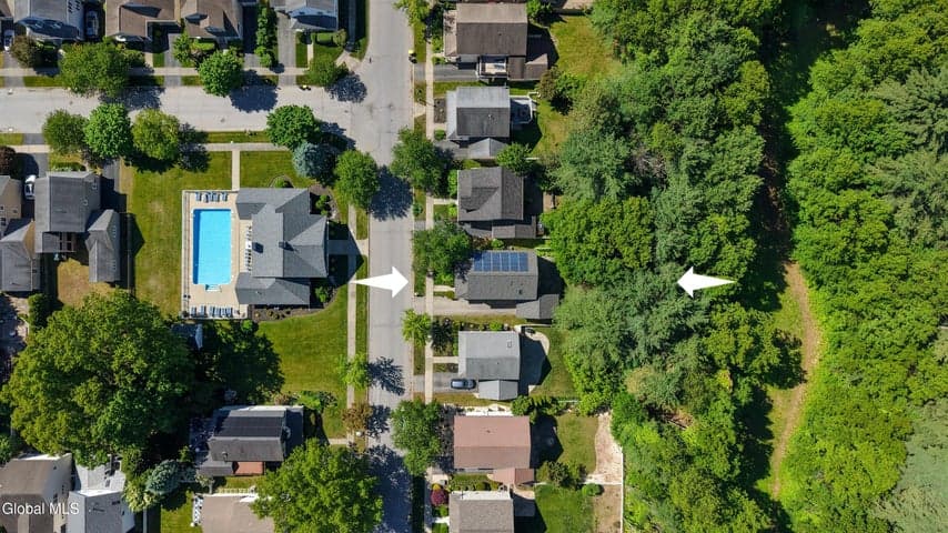 11 Thoroughbred Drive, Saratoga Springs, NY, photo 4