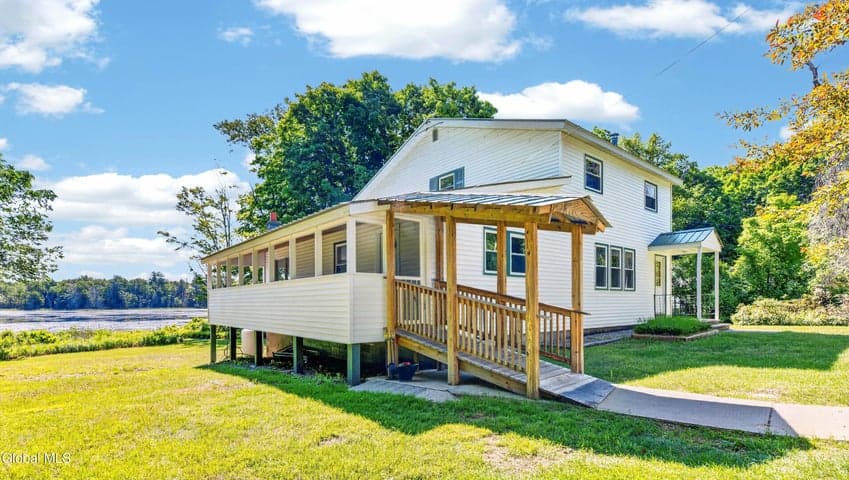 265 Angel Road, Corinth, NY, photo 1