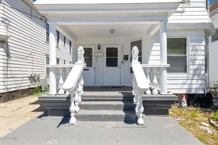 1065 Willett Street, Schenectady, NY, photo 4