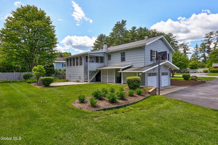 8 Orton Drive, Warrensburg, NY, photo 5