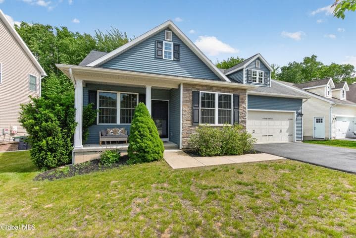 9 Forestbrook Drive, Ballston, NY, photo 3