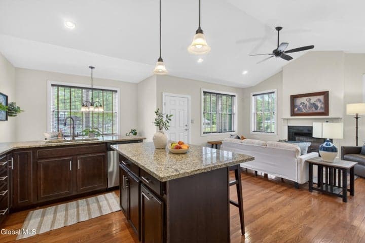9 Forestbrook Drive, Ballston, NY, photo 4