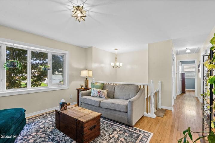 22 Collegeview Drive, Colonie, NY, photo 5