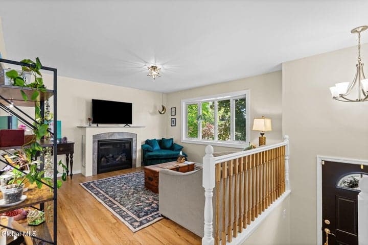 22 Collegeview Drive, Colonie, NY, photo 2