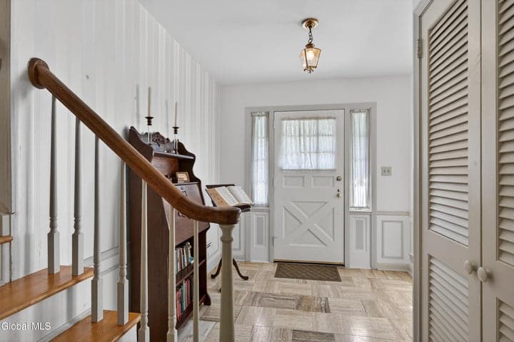 1334 Ruffner Road, Niskayuna, NY, photo 3