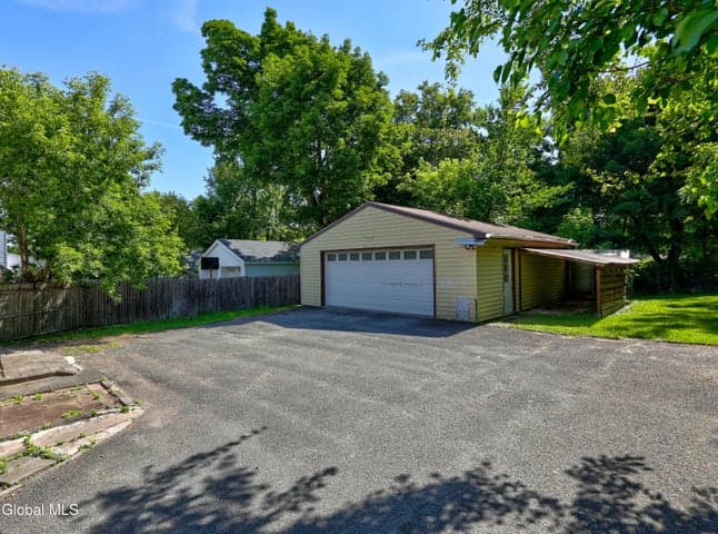 42 Vandenburgh Avenue, Troy, NY, photo 3
