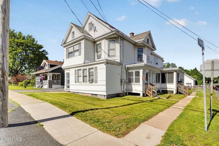 1374 Helderberg Avenue, Rotterdam, NY, photo 1