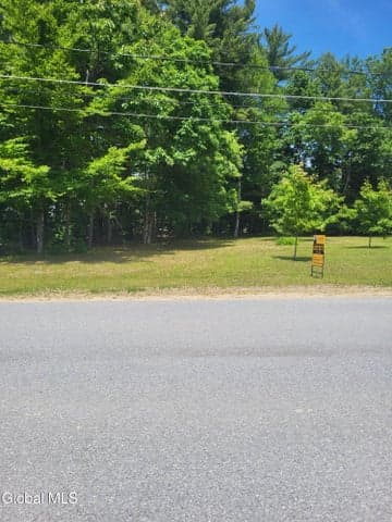 L3 Golfview Road, Hadley, NY, photo 3