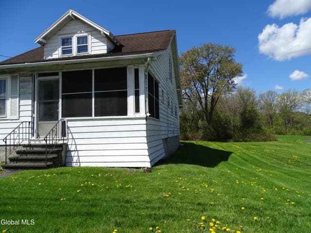 90 Cohoes Road, Colonie, NY, photo 2