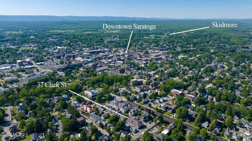 37 Clark Street #APT 4, Saratoga Springs, NY, photo 2