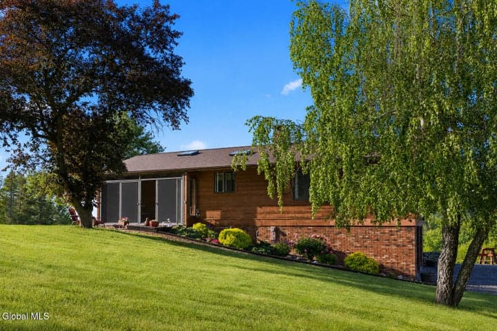 1072 Ravine Road, Berne, NY, photo 3