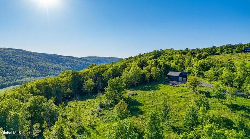 10.10 Cheese Hill Road, Rensselaerville, NY