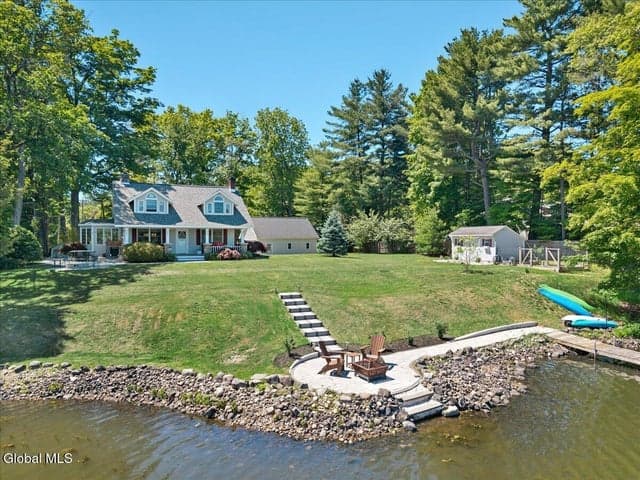 110 Stewart Point Road, Nassau, NY