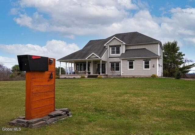 4 Weisheit Road, Bethlehem, NY