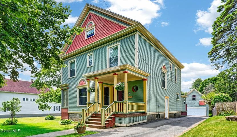 709 S Perry Street, Johnstown, NY, photo 3