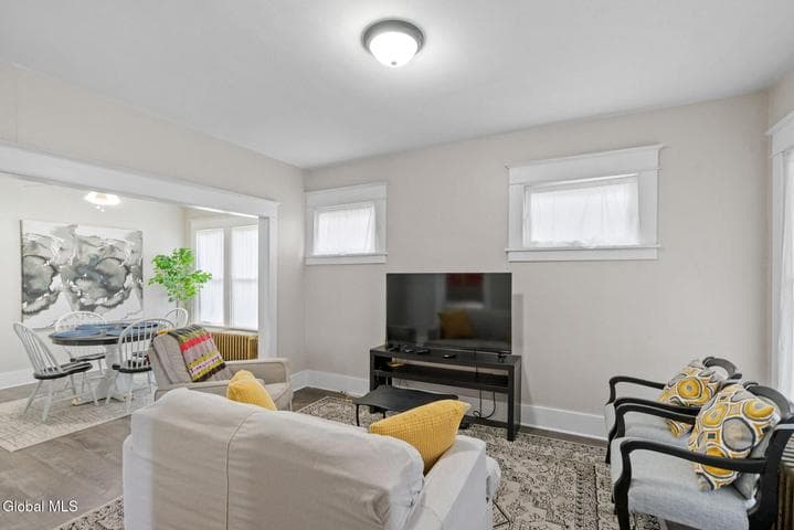 17 Tremont Street, Albany, NY, photo 5