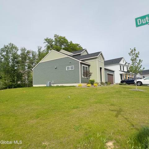 46 Wheatfield Way, Halfmoon, NY, photo 4
