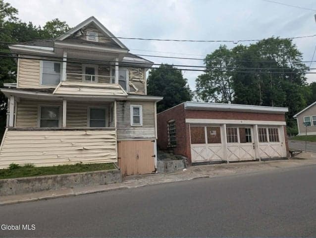 76-78 Brookside Avenue, Amsterdam, NY, photo 1