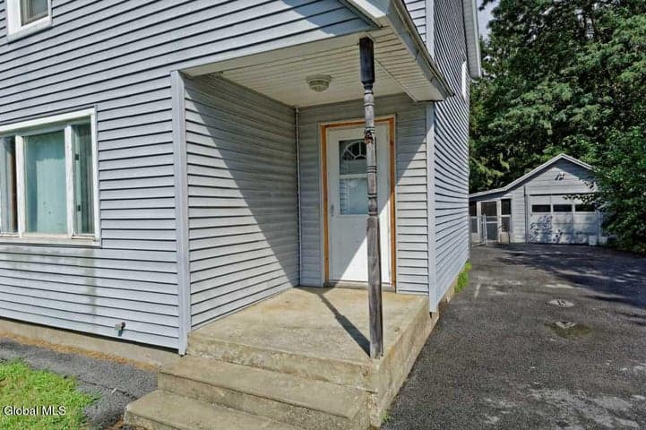 3152 N Thompson Street, Rotterdam, NY, photo 3