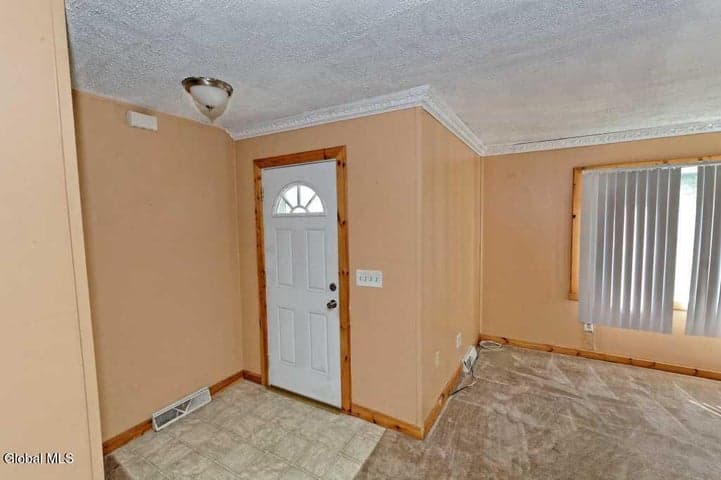 3152 N Thompson Street, Rotterdam, NY, photo 4