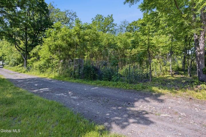 598 Hoosick Road #/, Troy, NY, photo 5