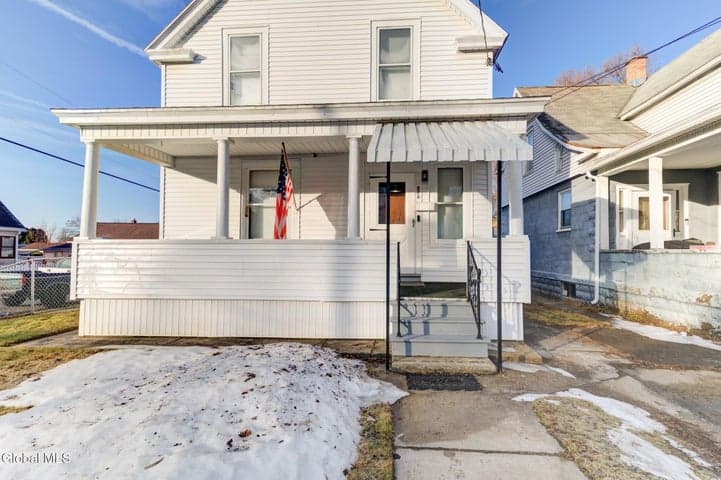 876 Thompson Street, Schenectady, NY, photo 1