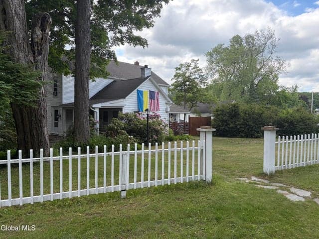 3002 Consaul Road, Schenectady, NY, photo 2