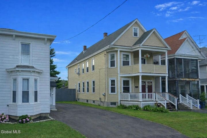 137 Second Street, Waterford, NY, photo 2