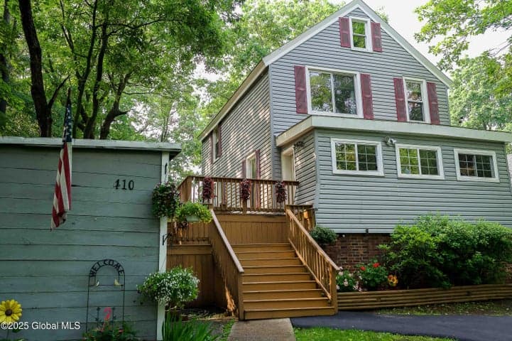 410 Lansing Avenue, Troy, NY, photo 1
