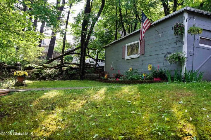 410 Lansing Avenue, Troy, NY, photo 4