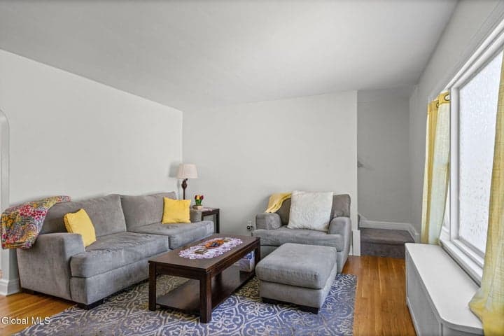 1825 Van Cortland Street, Rotterdam, NY, photo 4