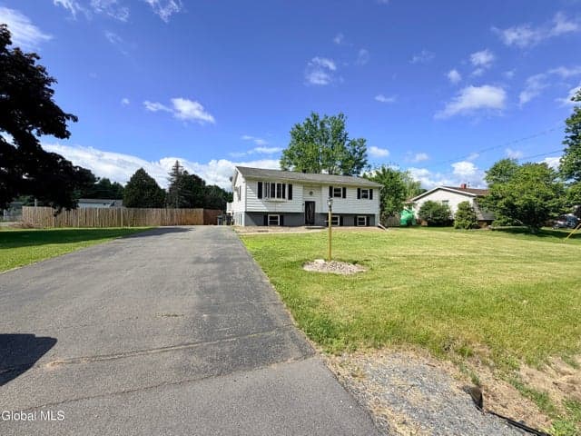 186 Middletown Road, Waterford, NY, photo 4