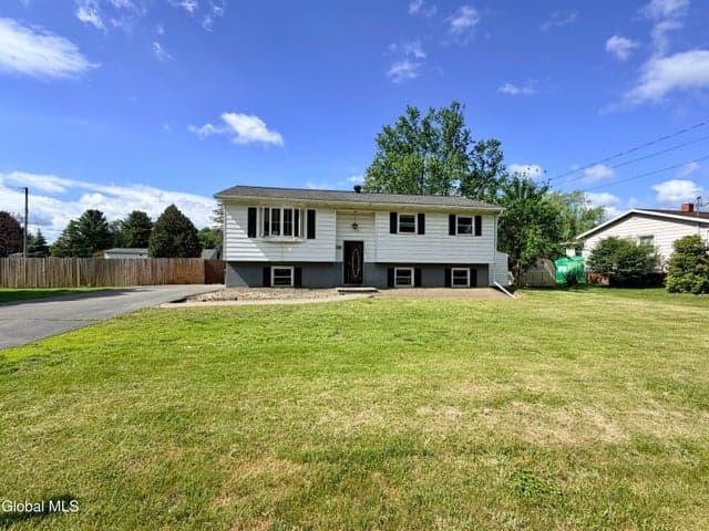 186 Middletown Road, Waterford, NY, photo 3