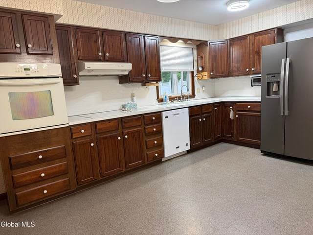 11 Alvina Boulevard, Guilderland, NY, photo 2