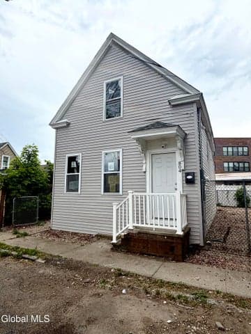 804 Arch Street, Schenectady, NY
