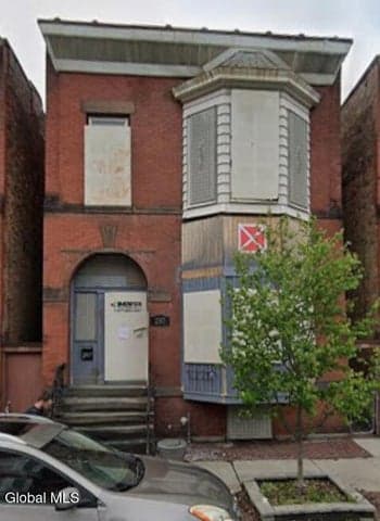 297 2nd Street, Troy, NY