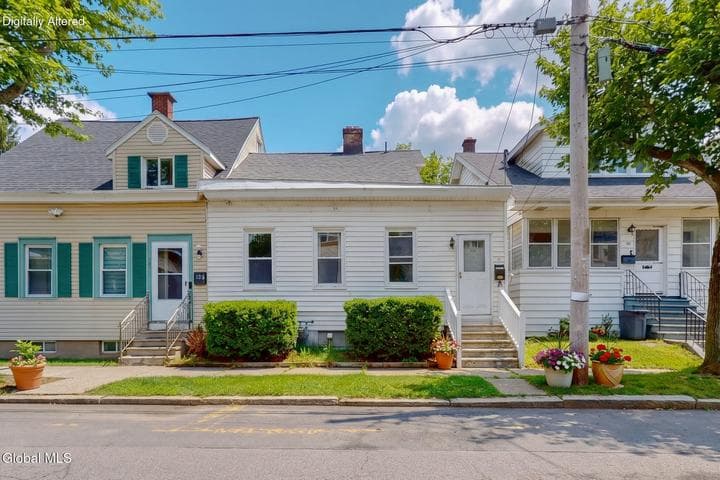 21 Moore Street, Albany, NY