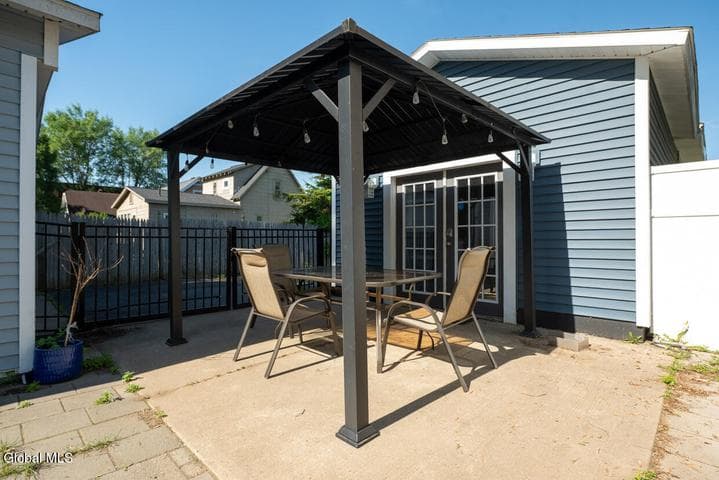 2872 Guilderland Avenue, Rotterdam, NY, photo 4