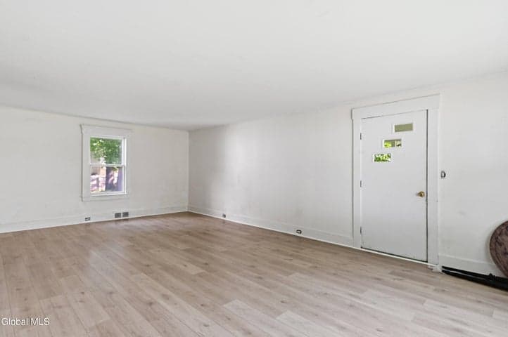 69 Prospect Avenue, Gloversville, NY, photo 5